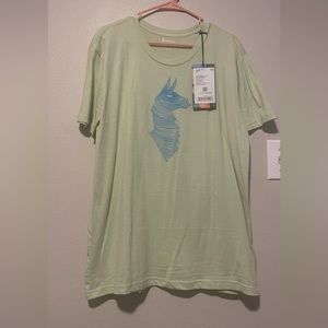 *NWT* Women’s Cotopaxi Tee